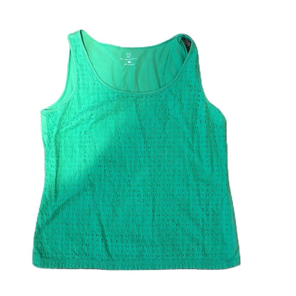 New York & Co Green Sleeveless Eyelet Top Tank XL Sleeveless Shirt